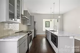 1008 Westbrook Dr, Charlotte, NC 28202 - Photo 3