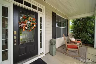 9285 Vecchio Dr, Fort Mill, SC 29707 - Photo 3