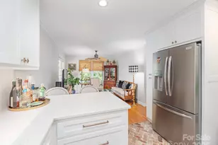 868 Mulberry St, Clyde, NC 28721 - Photo 7