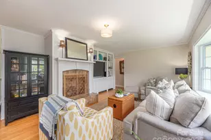 868 Mulberry St, Clyde, NC 28721 - Photo 9