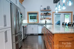 265 Grandview Peaks Dr, Nebo, NC 28761 - Photo 15