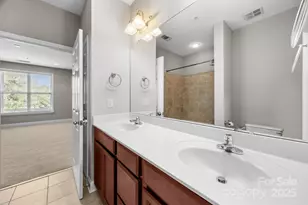 1000 E Woodlawn Rd, Charlotte, NC 28209 - Photo 15