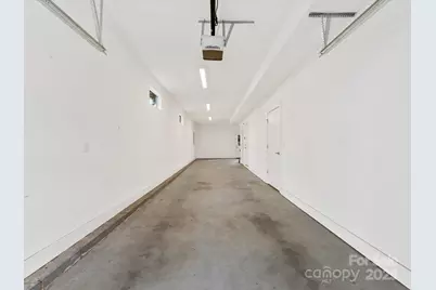 139 S Bruns Avenue, Charlotte, NC 28208 - Photo 21