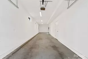 139 S Bruns Ave, Charlotte, NC 28208 - Photo 21