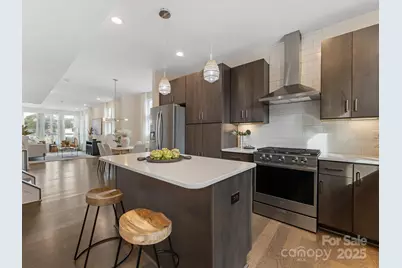 139 S Bruns Avenue, Charlotte, NC 28208 - Photo 9