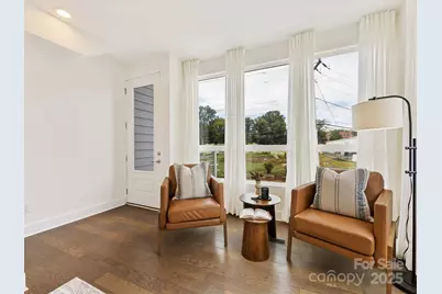 139 S Bruns Avenue, Charlotte, NC 28208 - Photo 5