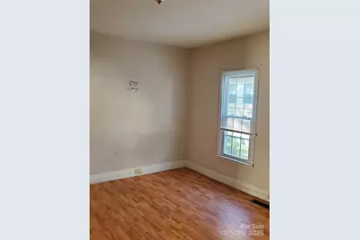 414 S Rowan Avenue, Spencer, NC 28159 - Photo 9