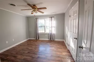 535 N Carolina Ave, Statesville, NC 28677 - Photo 15