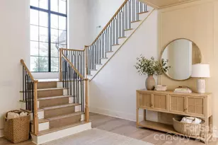 3028 Eastham Ln, Charlotte, NC 28209 - Photo 5