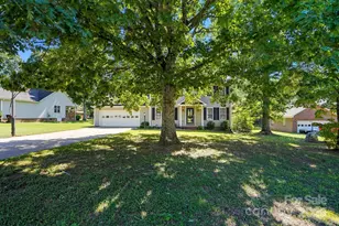 125 Stonehaven Ct, Salisbury, NC 28146 - Photo 3