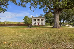 462 Mock Mill Rd, Statesville, NC 28677 - Photo 3