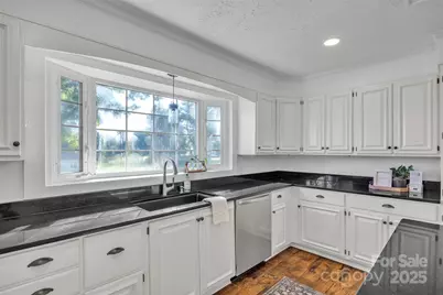 462 Mock Mill Road, Statesville, NC 28677 - Photo 13