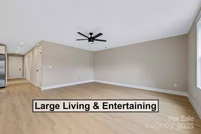 26 Crest Avenue, Asheville, NC 28803 - Photo 11