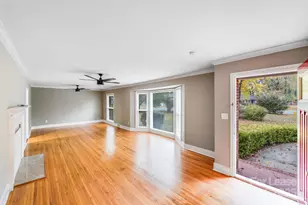 5600 Riviere Dr, Charlotte, NC 28211 - Photo 7