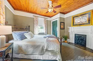 138 S French Broad Ave, Asheville, NC 28801 - Photo 17