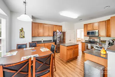 16035 Long Talon Way, Charlotte, NC 28278 - Photo 19