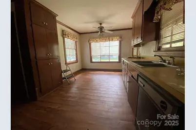 2411 Canal Drive NW, Wilson, NC 27896 - Photo 3