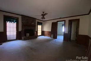 2411 Canal Dr NW, Wilson, NC 27896 - Photo 9