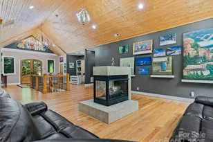 105 Blackberry Ln, Fairview, NC 28730 - Photo 9