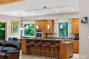 105 Blackberry Ln, Fairview, NC 28730 - Photo 37