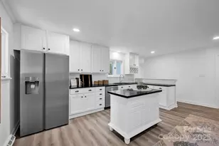 842 Ferncliff Dr, Mooresville, NC 28115 - Photo 13