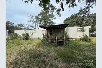 642 Darby Street SE, Bolivia, NC 28422 - Photo 1