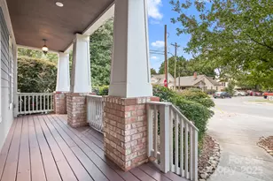 3702 Oakwood Ave, Charlotte, NC 28205 - Photo 3