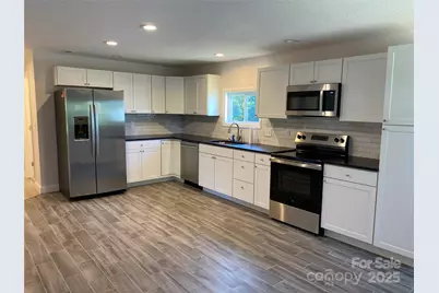 230 McArthur Street, Forest City, NC 28043 - Photo 9