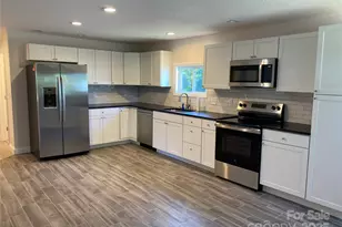 230 Mc Arthur St, Forest City, NC 28043 - Photo 9