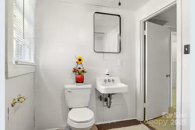 320 S Oakwood Drive, Statesville, NC 28677 - Photo 29