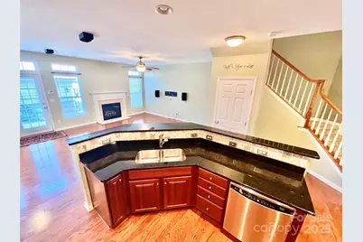 8326 Viewpoint Lane #802, Cornelius, NC 28031 - Photo 13