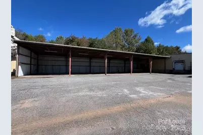 1120 1st Street W, Conover, NC 28613 - Photo 7