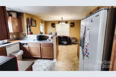 160 Tarrington Drive, Statesville, NC 28625 - Photo 9