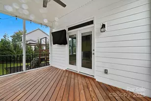 425 Cassia Ct, Tega Cay, SC 29708 - Photo 5