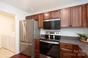 3959 Picasso Court, Charlotte, NC 28205 - Photo 11