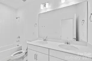 7120 Wayfarer Dr, Charlotte, NC 28269 - Photo 19