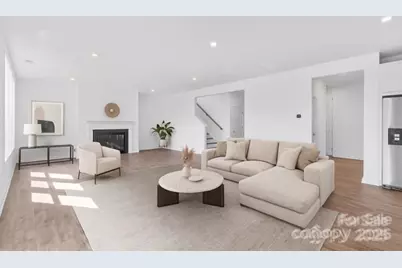 7120 Wayfarer Drive, Charlotte, NC 28269 - Photo 9