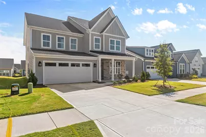 7120 Wayfarer Drive, Charlotte, NC 28269 - Photo 3