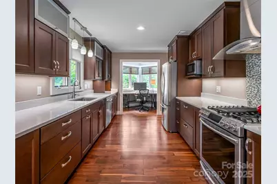 1302 Timber Trail, Asheville, NC 28804 - Photo 9