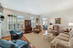 318 S Laurel Ave, Charlotte, NC 28207 - Photo 13