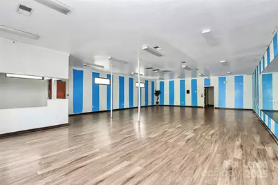 2820 L D Parker Drive, Charlotte, NC 28206 - Photo 13