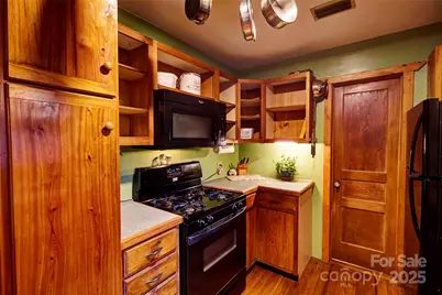 139 Forest Hills Road, Bryson City, NC 28713 - Photo 15