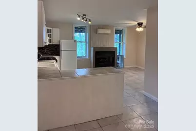 28 Wake Street, Waynesville, NC 28786 - Photo 17