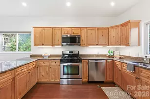 59 Morningside Dr, Asheville, NC 28806 - Photo 9