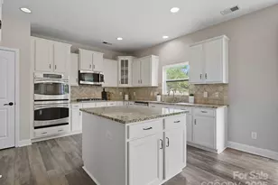 7196 Dove Field Ln, Fort Mill, SC 29707 - Photo 11