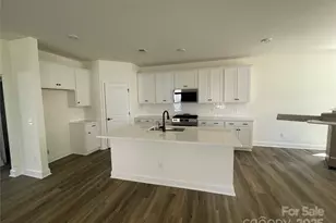 4044 Grommet Ct, Matthews, NC 28105 - Photo 15