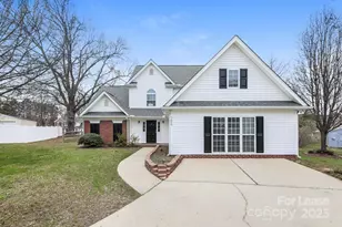 7009 Gatwick Ln, Matthews, NC 28104 - Photo 1