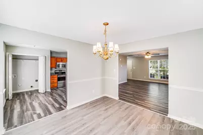 836 Almora Drive, Charlotte, NC 28216 - Photo 7