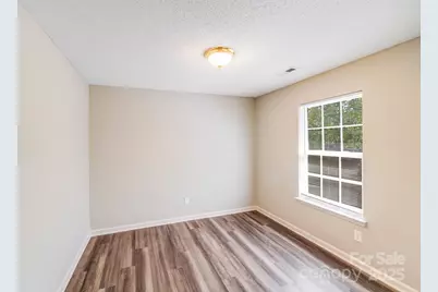 836 Almora Drive, Charlotte, NC 28216 - Photo 19