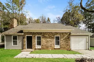 8217 Meadowdale Ln, Charlotte, NC 28227 - Photo 3